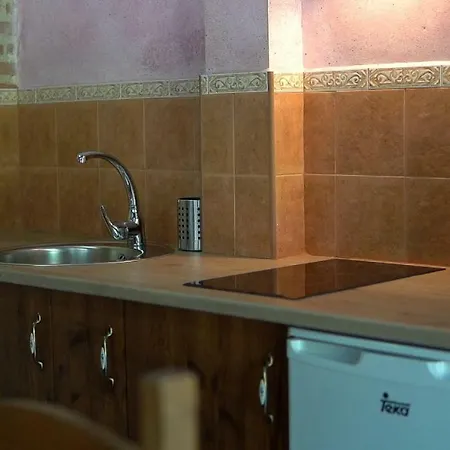 Esencia De Gredos 乡村民宿 *